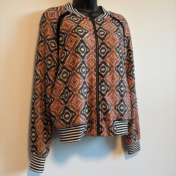 Saltwater LUXE Bomber Jacket | Size Small - Picture 2 of 9